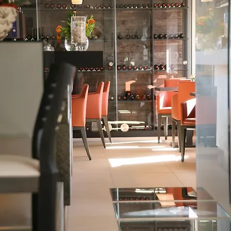 Hotel Parmentier 3*